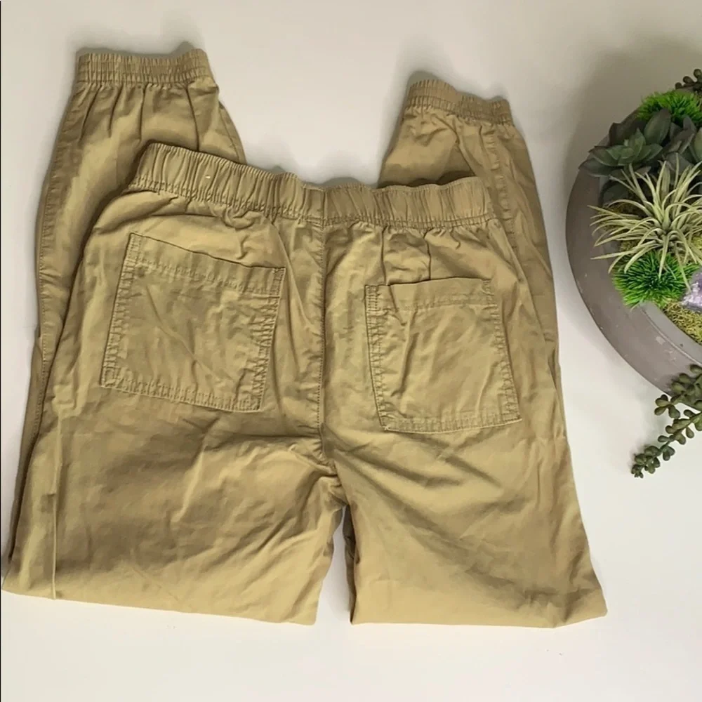 Children’s Place casual khaki street style pull on pants boys 14 kids tan